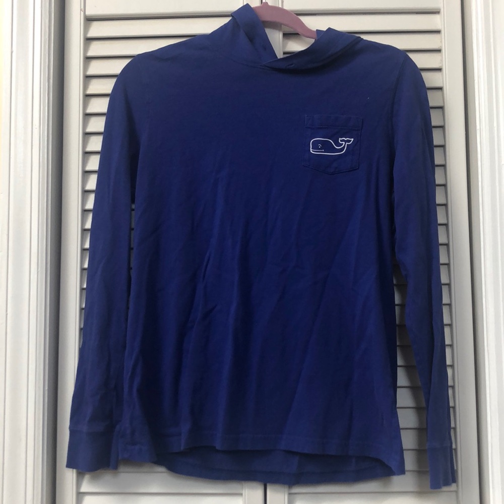 Vineyard vines hooded T-shirt